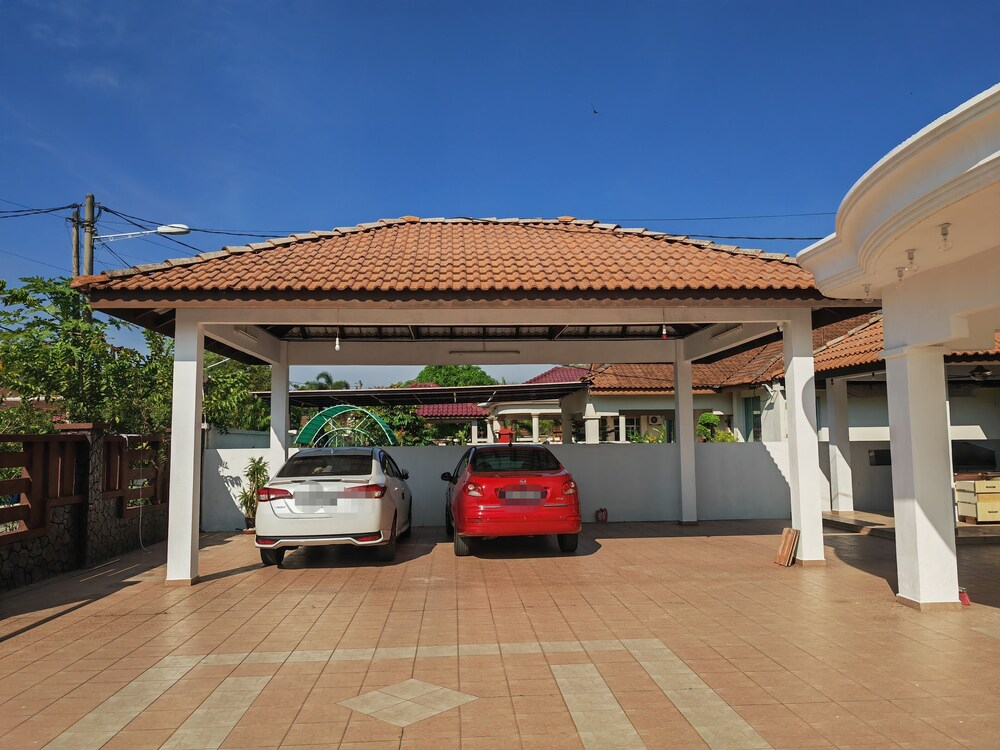 Cozy Roomstay Padang Serai