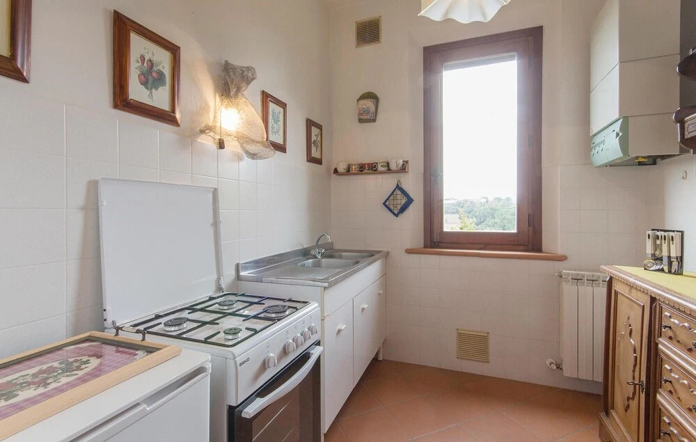 Awesome Home in Castiglione Del Lago With 7 Bedrooms, Outdoor Swimming Pool and Wifi
