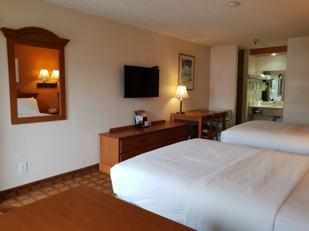 DOWNTOWN SLO INN - SAN LUIS OBISPO