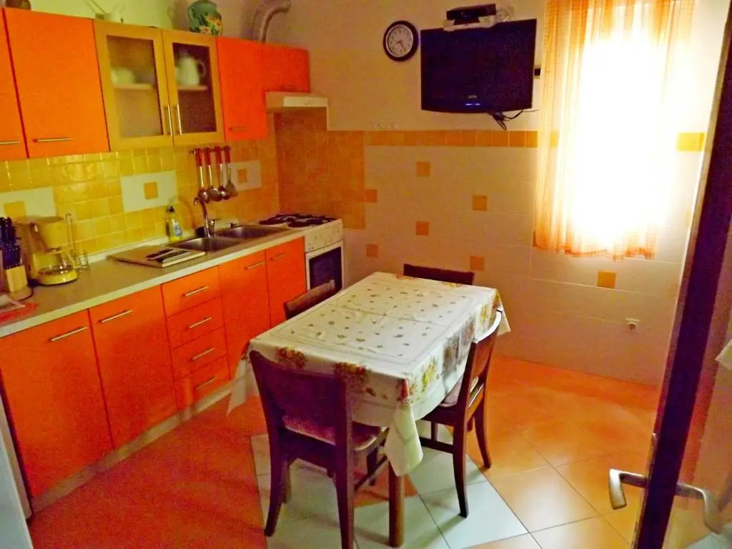 Apartments Maricic 200 meters from the Beach