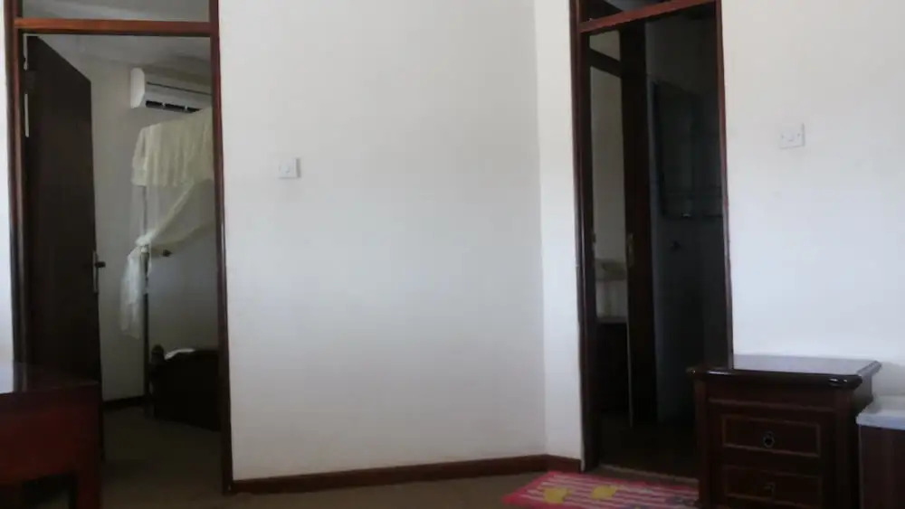 Zawadi Hotel