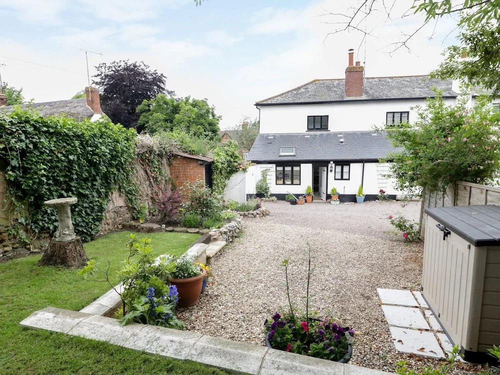 Willow Cottage