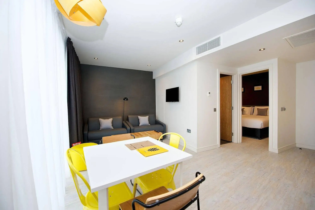 Staycity Aparthotels York - Barbican Center
