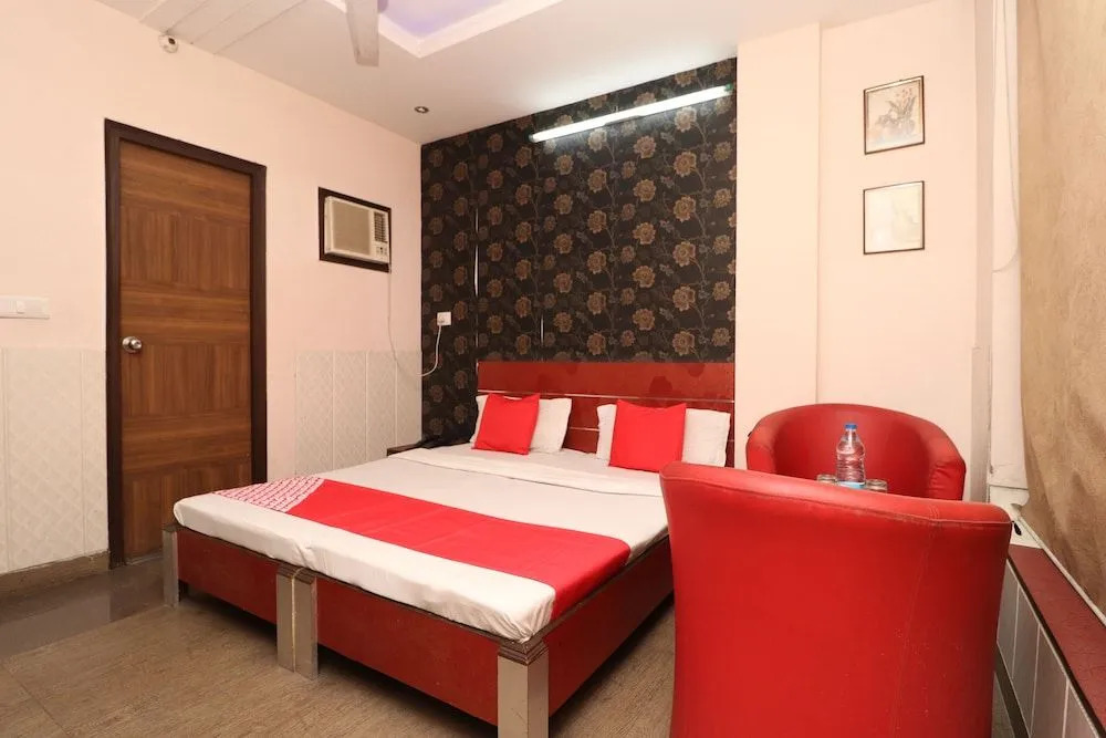 Oyo 30370 R K Guest House