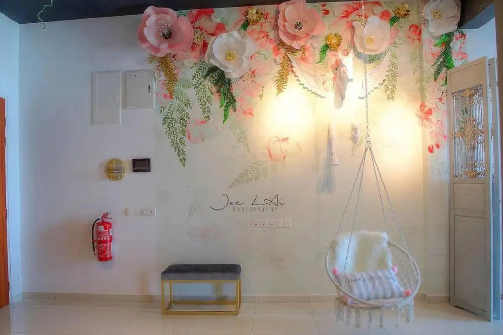 Setia Tri-Suite