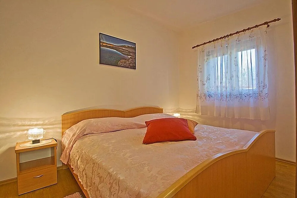 Apartment 1203