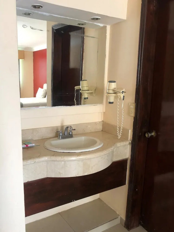 Hotel Confort Plaza