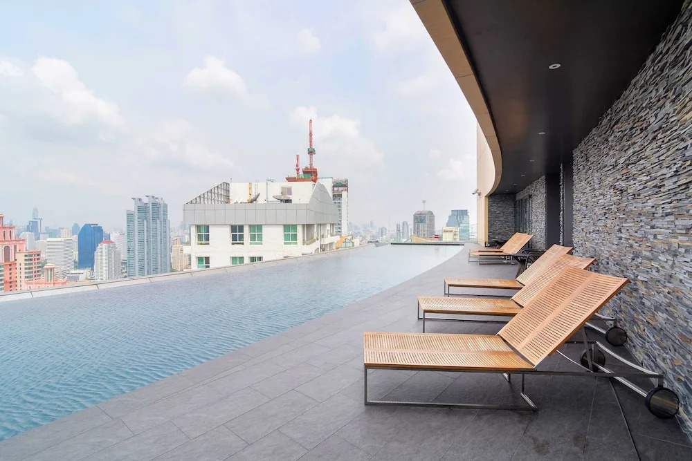 The Lumpini 24 By Favstay