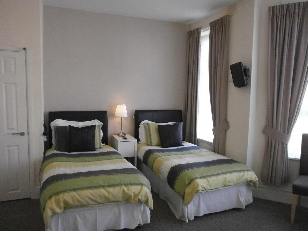 Flora Glen Guest House