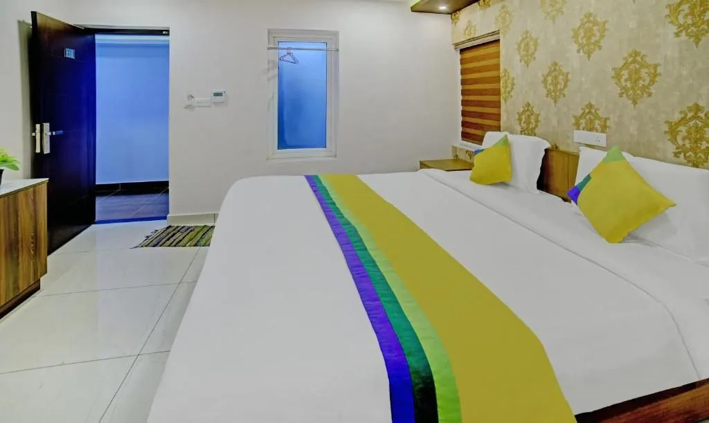 Treebo Trip Majestic Inn Thampanoor