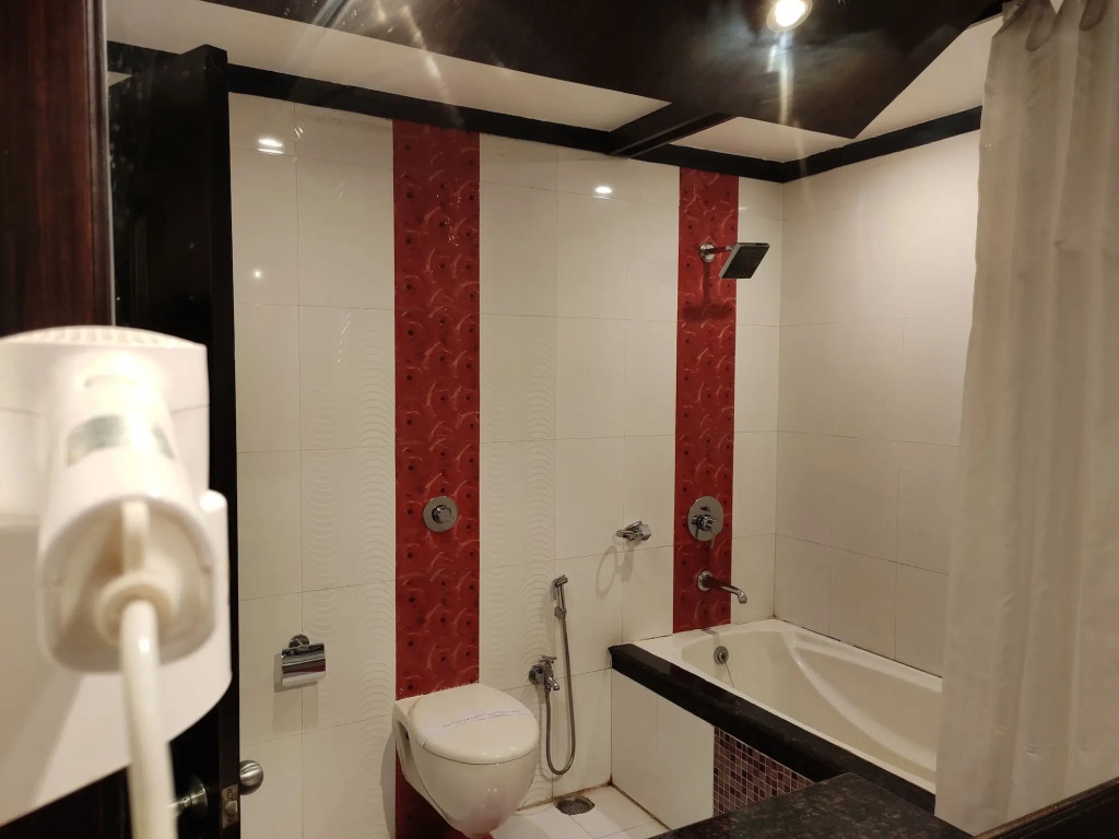 Hotel Pushpak