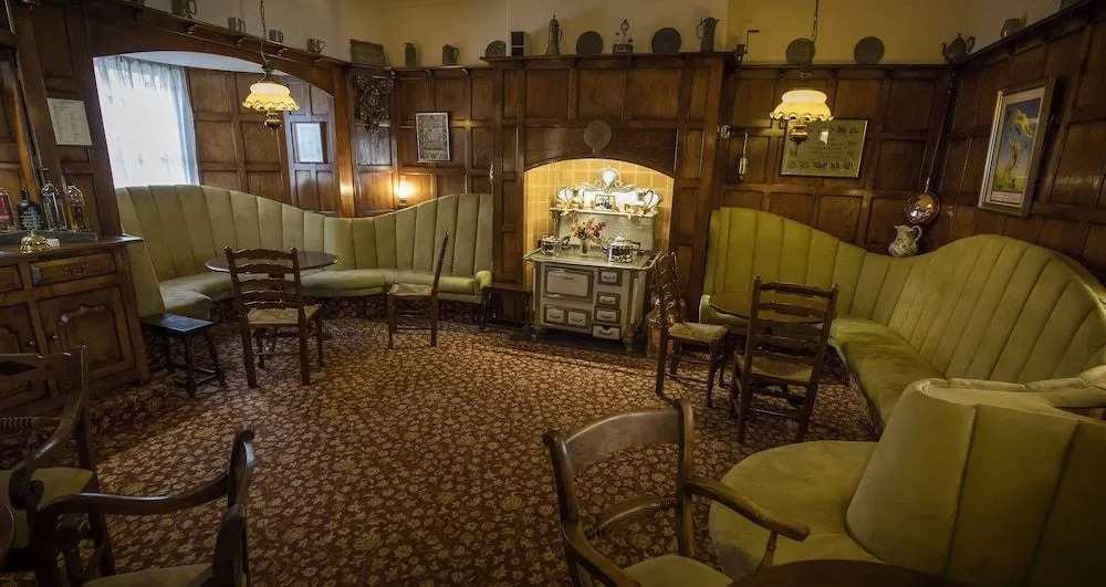 Dunoon Hotel