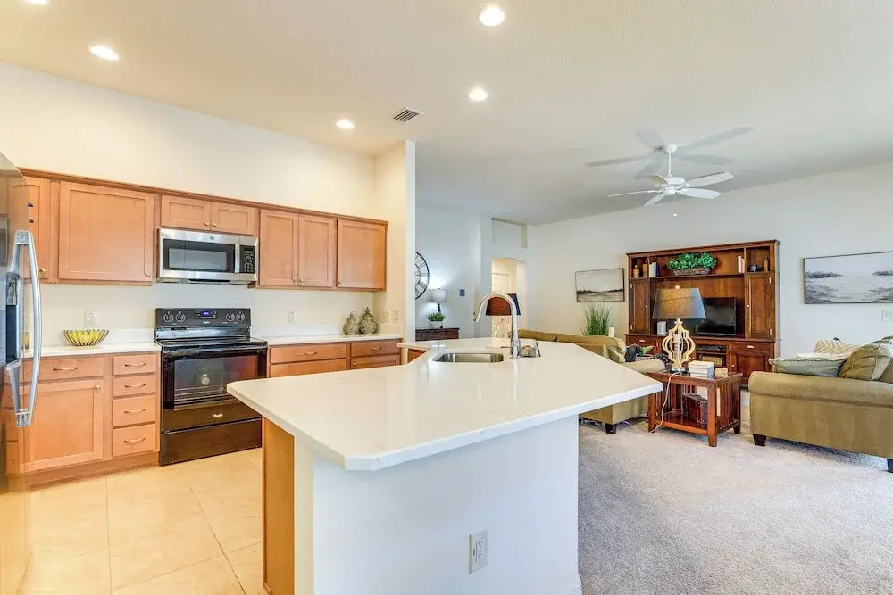 < 1 Mi to Brownwood Paddock Square: Home w/ Patio!