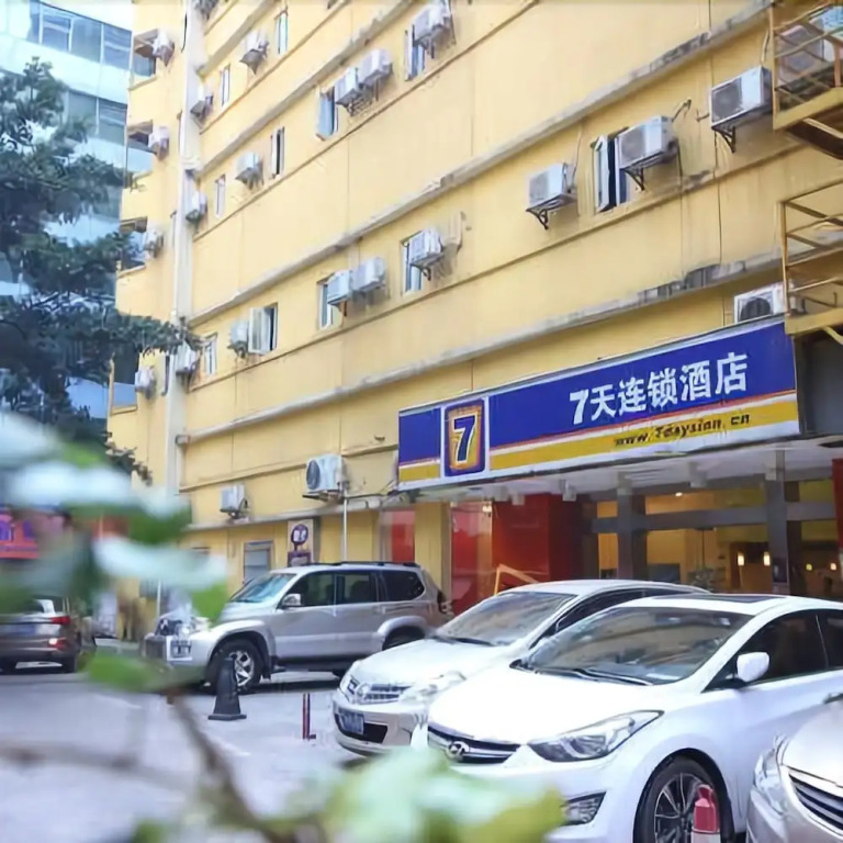 7 Days Inn