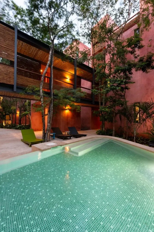 Profound relaxation in 2BR Condo with pool view by Happy Address