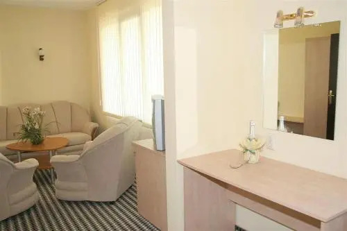 Family Hotel Elena