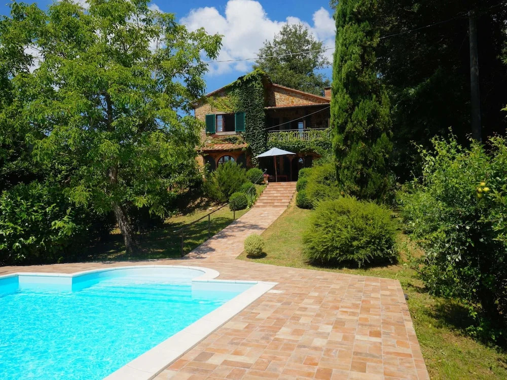 Villa Santa Fiora Farmhouse