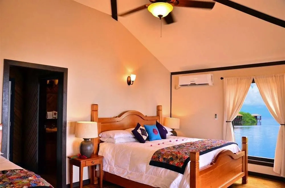Anthonys Key Resort