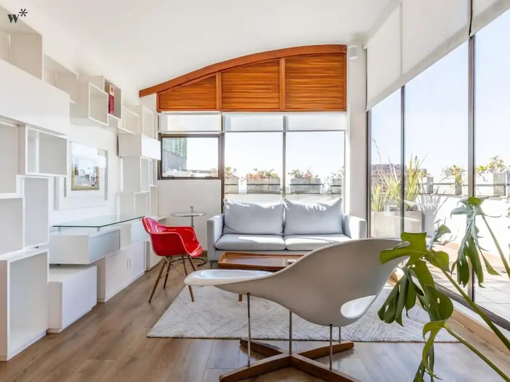 w Amazing 1BR With Terrace in Chico