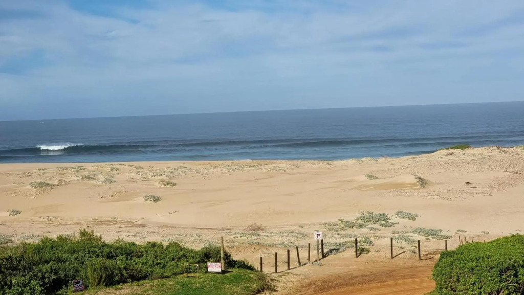 BEAUTIFUL COTTAGE FANTASTIC BEACH