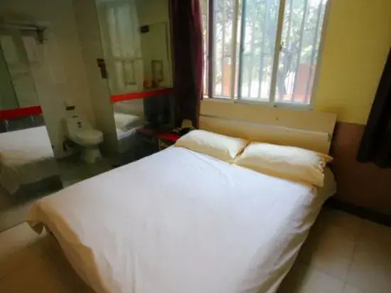 Stars 99 Hotel (Shanghai Railway Station No. 2 branch)