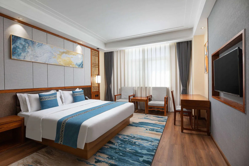 Days Htl By Wyndham Dali High-Speed