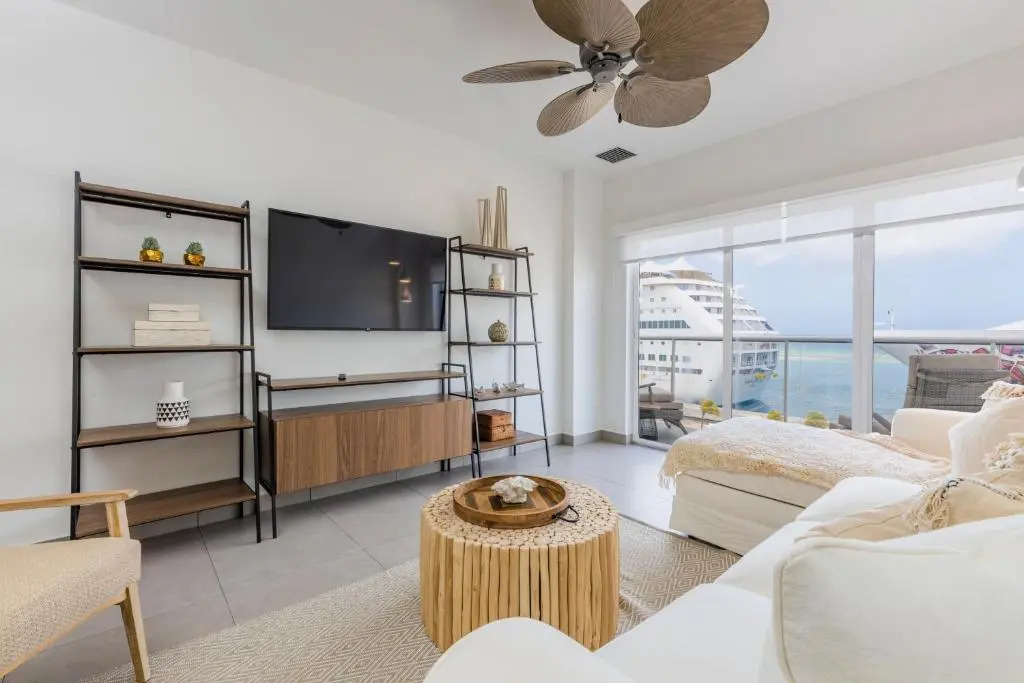 Experience the Groovy Harbour House Lifestyle