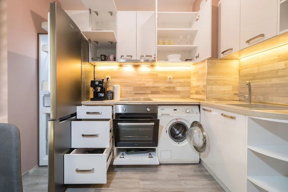 FM Luxury 1-BDR Apartment - City Sense