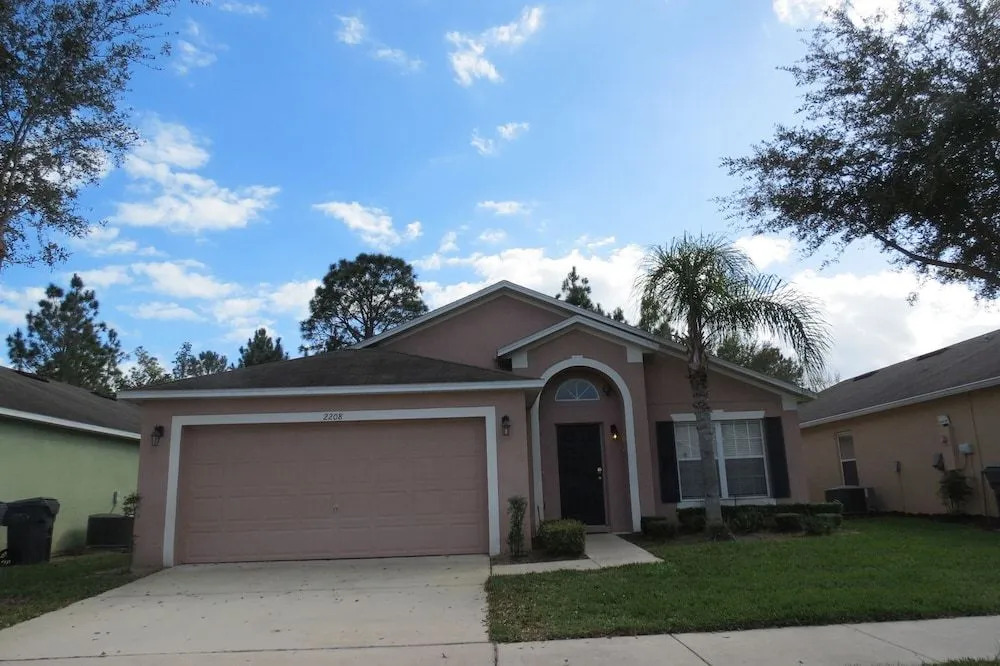 SVV Pool Homes Davenport