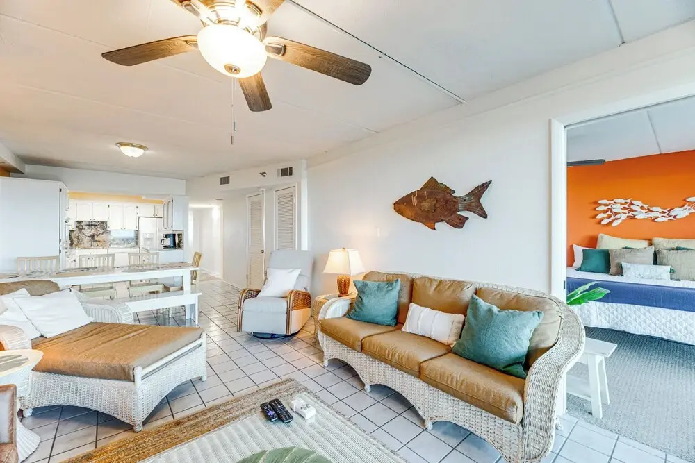 Beachfront Views: Breezy Port Aransas Condo!