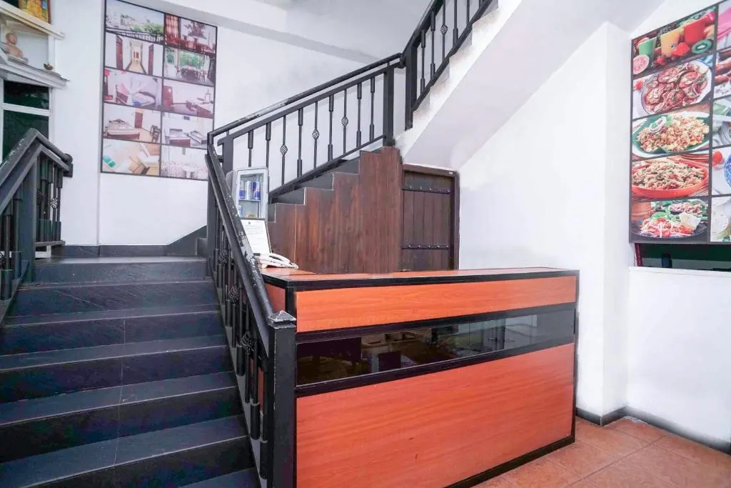 Shirantha Hotel