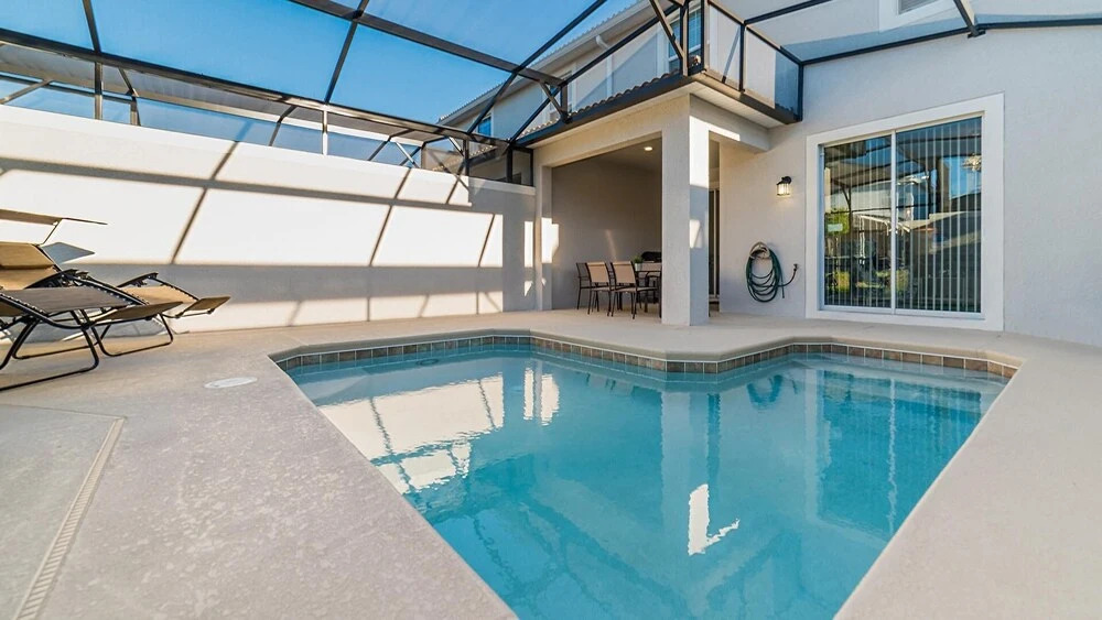 9055 Dogleg Drive