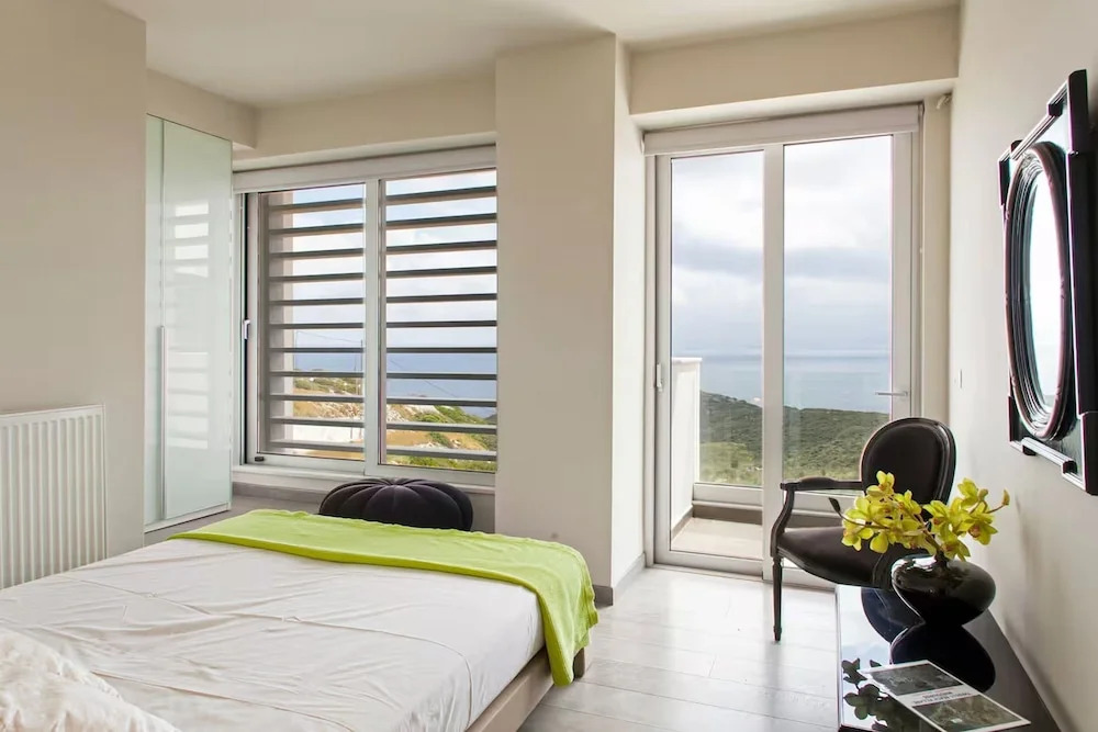 Seaview Villa