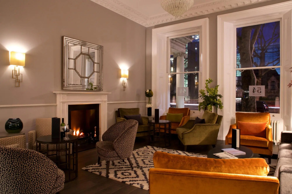 54 Queens Gate Hotel