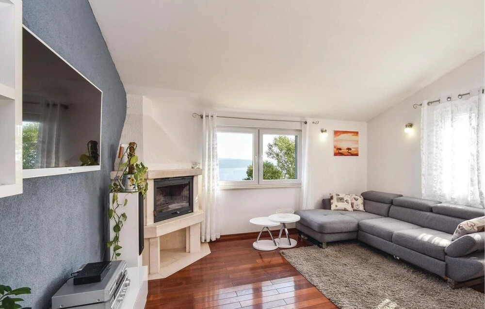 Beautiful Home in Omis With Wifi and 2 Bedrooms