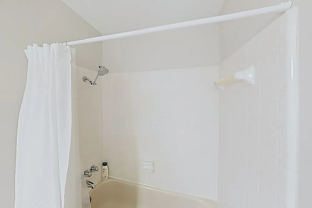 Pristine Jamaica Beach Getaway W/ Walkable Locale 3 Bedroom Home