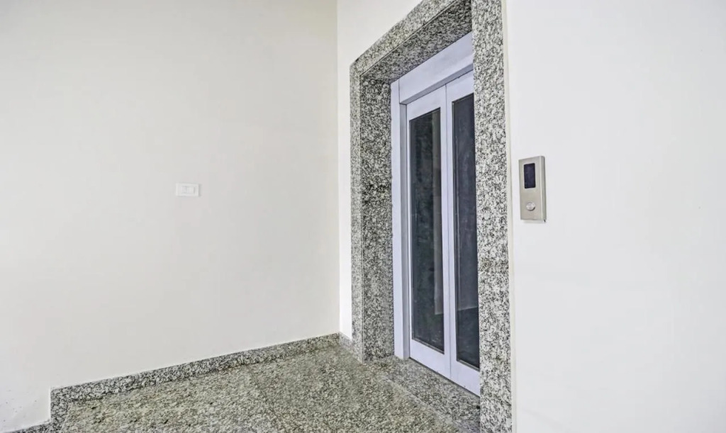 Treebo Kamron Regency Sector 80