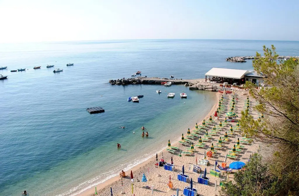 Leonardo Casa Vacanze