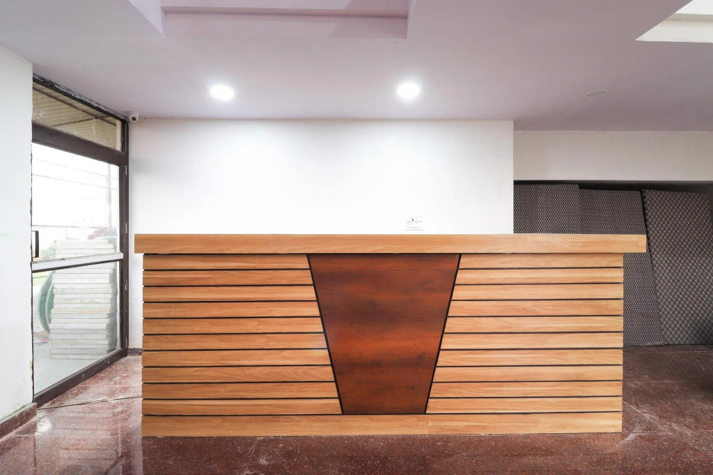 OYO Flagship 49717 Hotel Ghar Residency