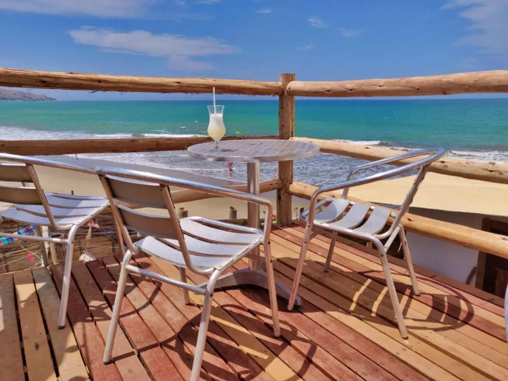 Mancora Apartments