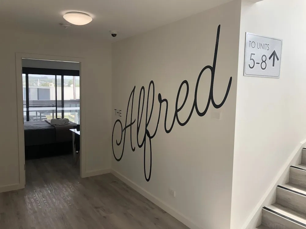 Alfred Apartment