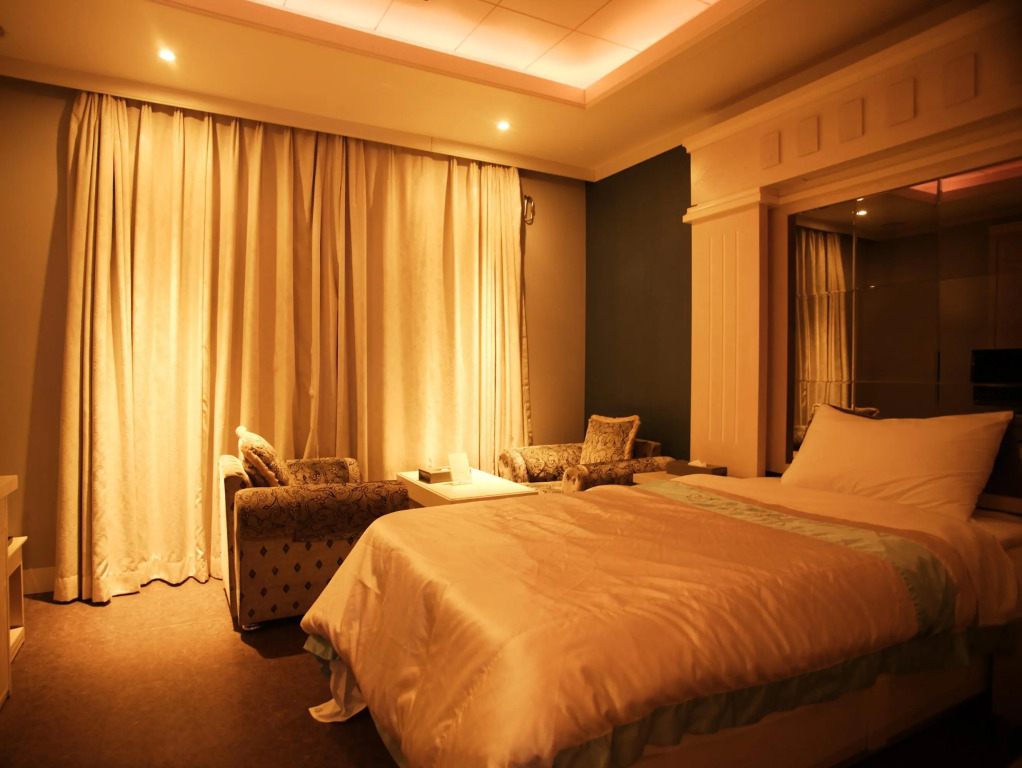 Incheon Airport Beach Hotel(인천비치관광호텔)