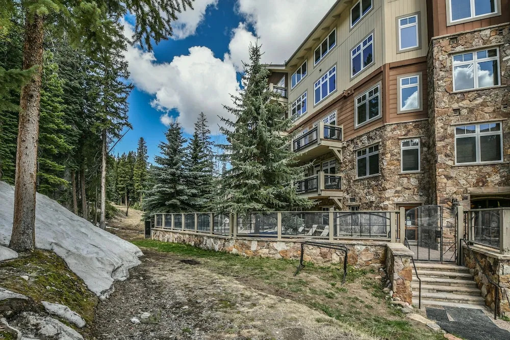 Lone Eagle 3051 by SummitCove Vacation Lodging