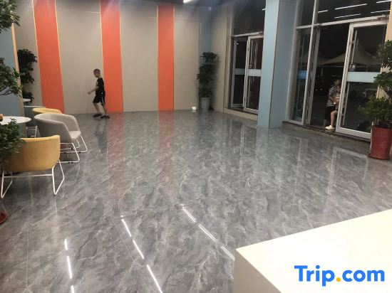 Rongcheng Intercontinental Apartments