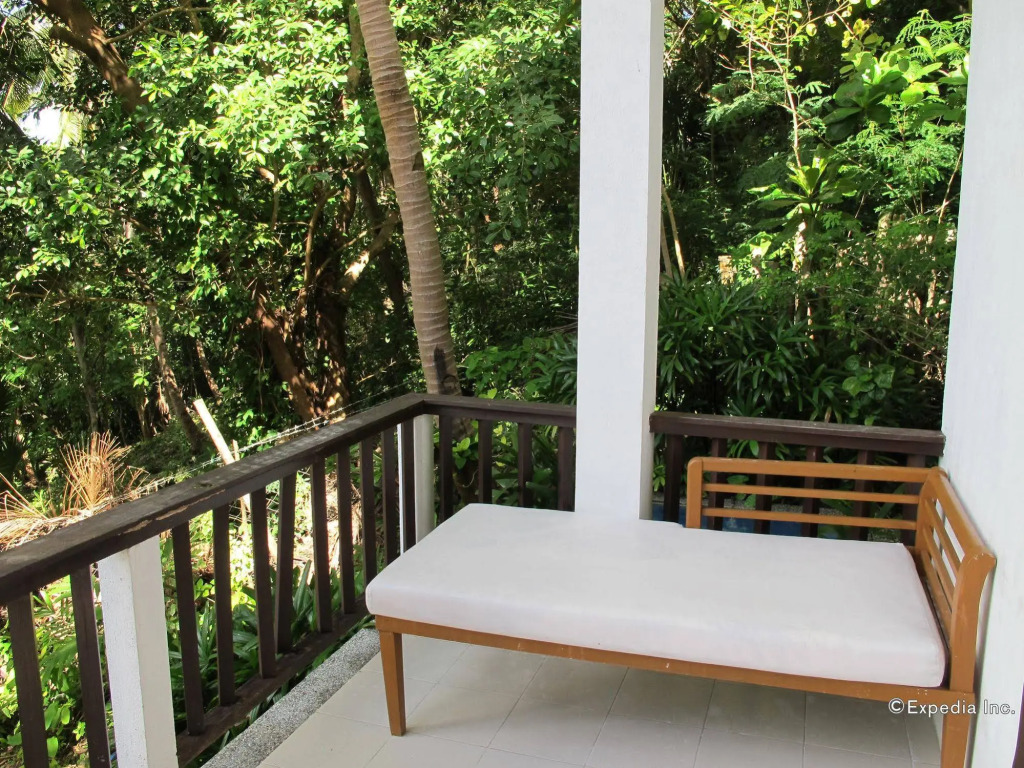 Buri Resort & Spa