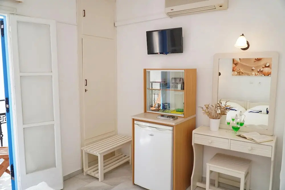 Diogenis Studios