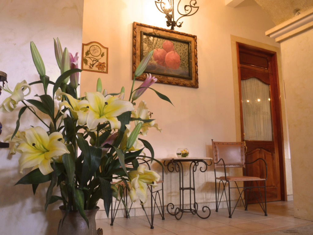 Los Pilares Hotel