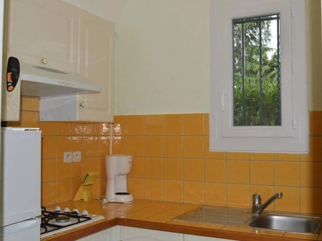 Appartement Argelès-sur-Mer, 1 pièce, 2 personnes - FR-1-225-617