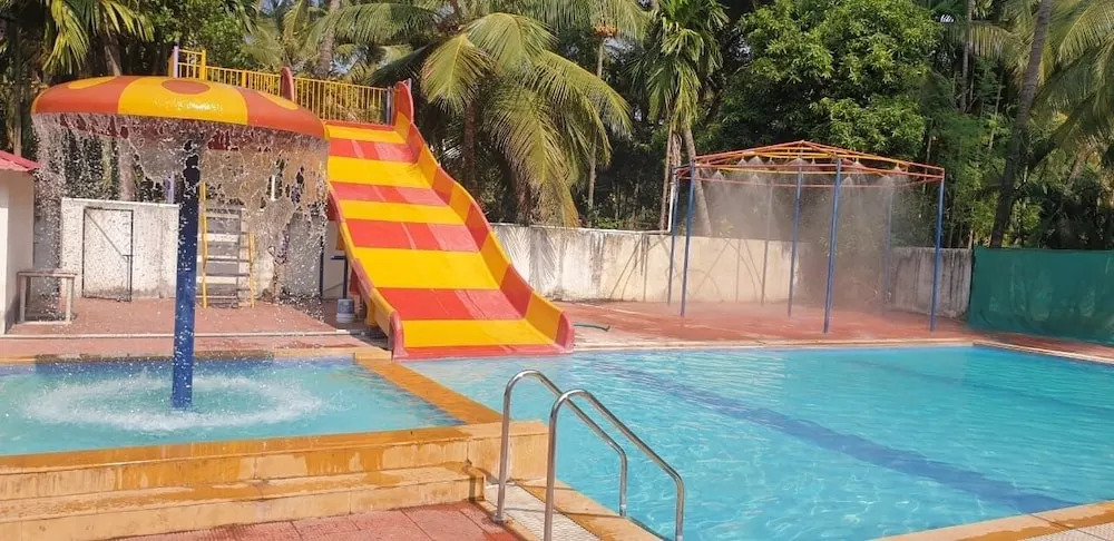 Raj Resort