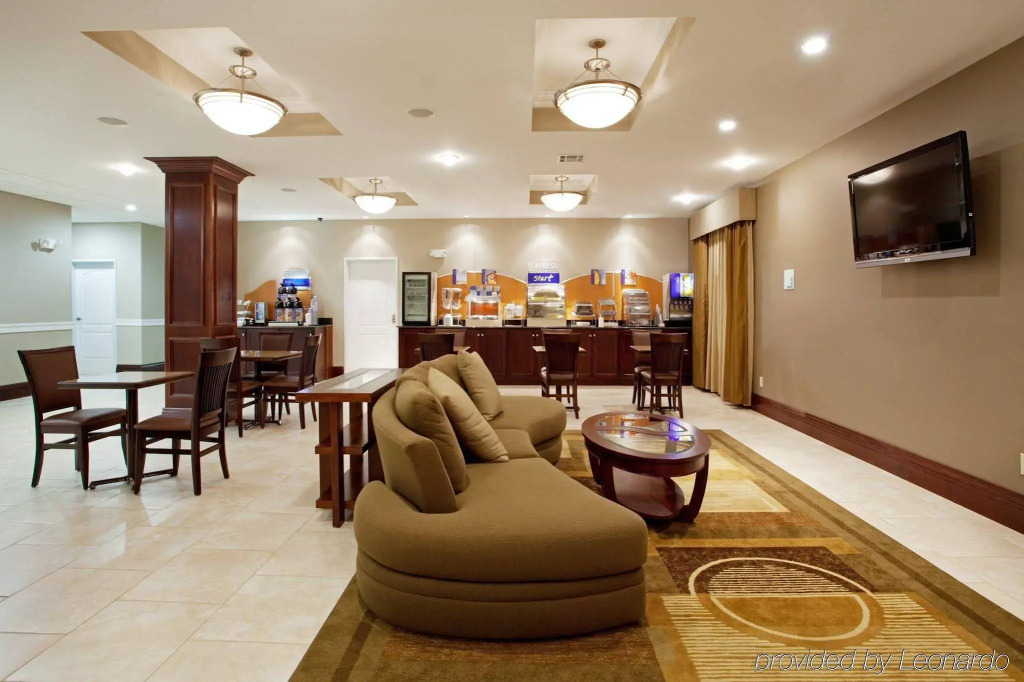 Holiday Inn Express & Suites - CUT OFF GALLIANO by IHG